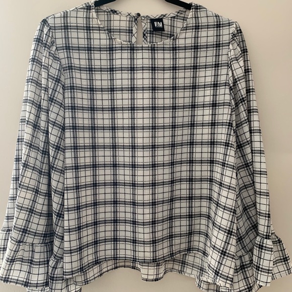 Bell Sleeve Crop Blouse - Picture 1 of 4